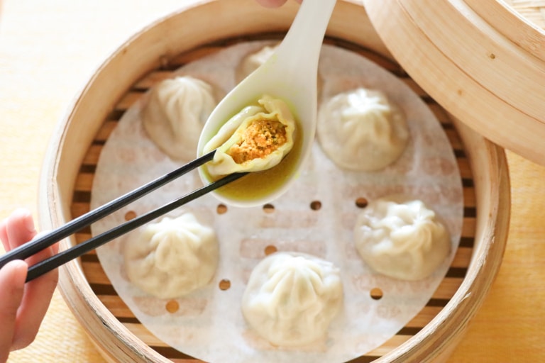 牛肉小籠湯包